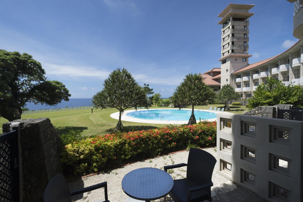 The Southern Links Resort Hotel Yaese Εξωτερικό φωτογραφία