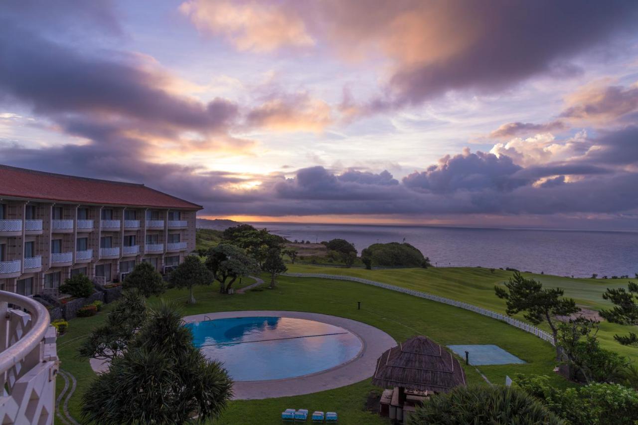 The Southern Links Resort Hotel Yaese Εξωτερικό φωτογραφία